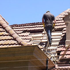 Aislante proyectado en techo