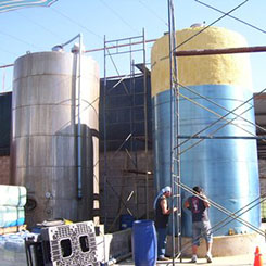 Revestimiento y aislación